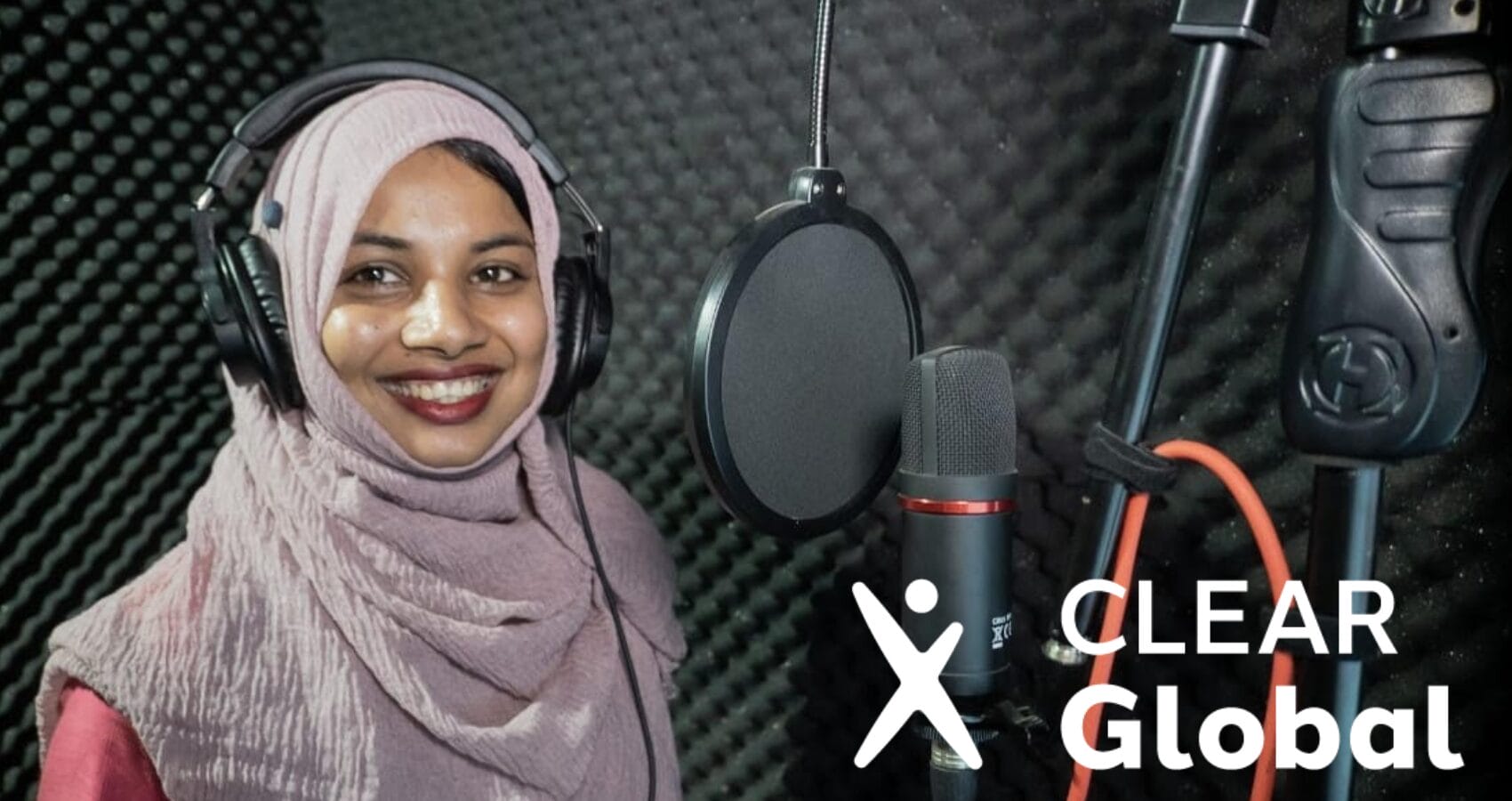 CLEAR Global rompe las barreras del idioma en la ayuda humanitaria con Phrase